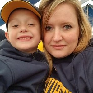 Meet your Posher, Tina